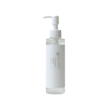 Load image into Gallery viewer, Neutral Cleansing Liquid with Silk

